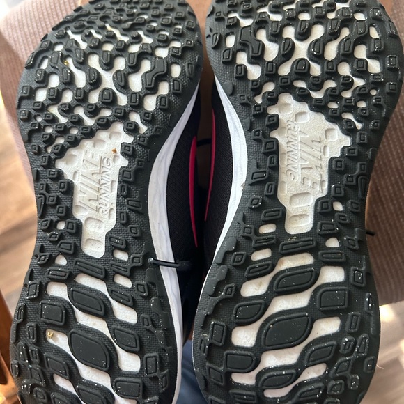 Nike running shoe women size 7 - Picture 5 of 5